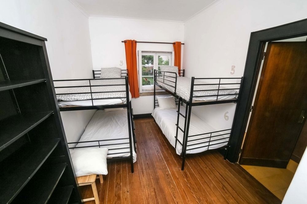 Surfivor Porto Surf Hostel Экстерьер фото